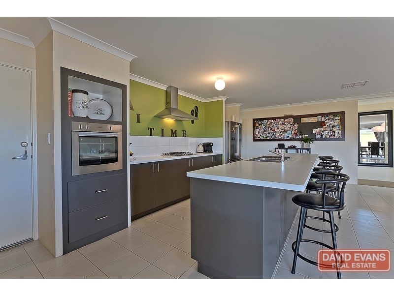 3 Rememberance Drive, Baldivis WA 6171