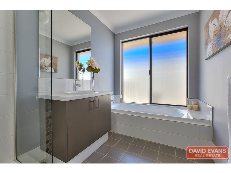 3 Rememberance Drive, Baldivis WA 6171