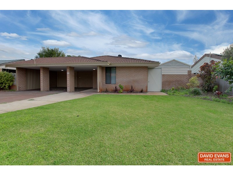 96 Seabrooke Avenue, Rockingham WA 6168