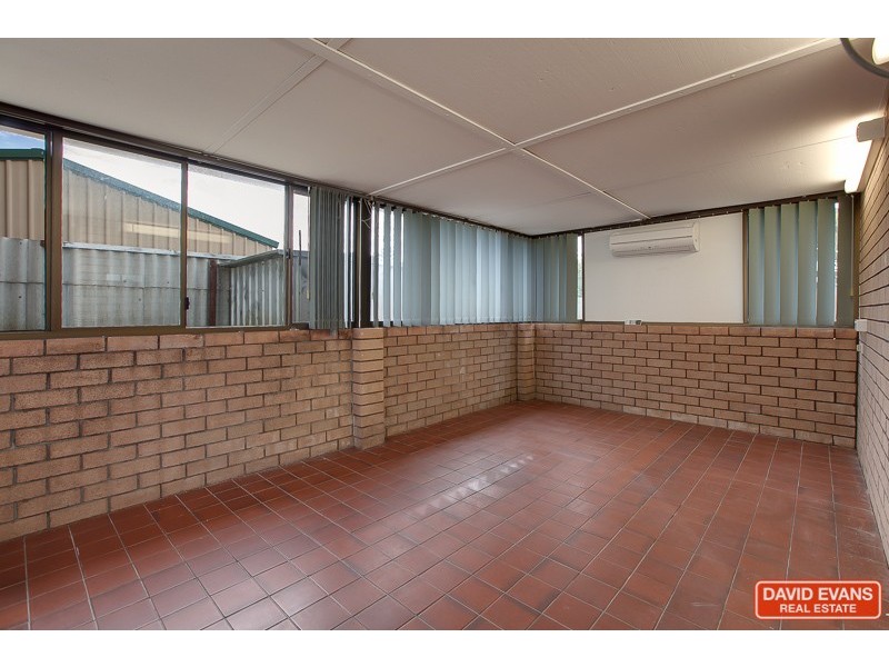 96 Seabrooke Avenue, Rockingham WA 6168