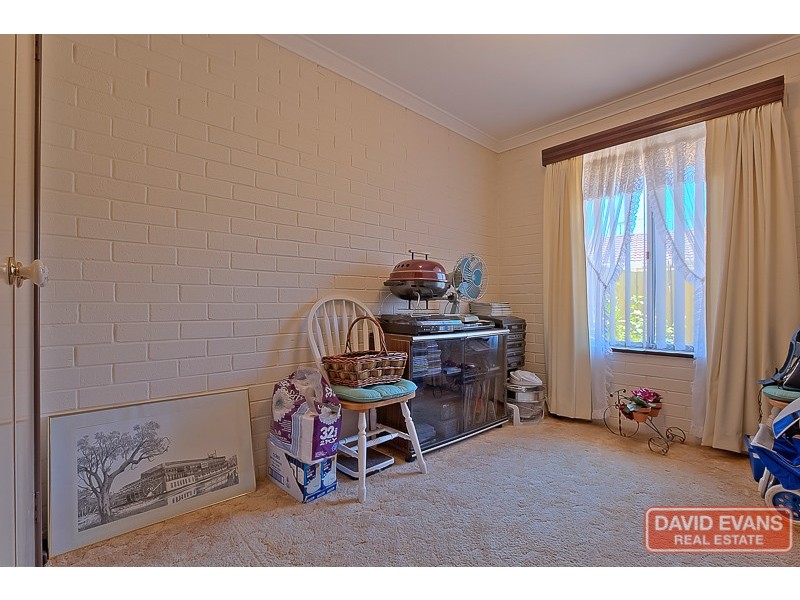 13/5 Louise Street, Rockingham WA 6168