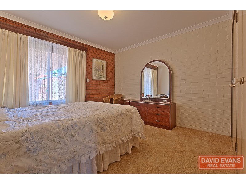 13/5 Louise Street, Rockingham WA 6168