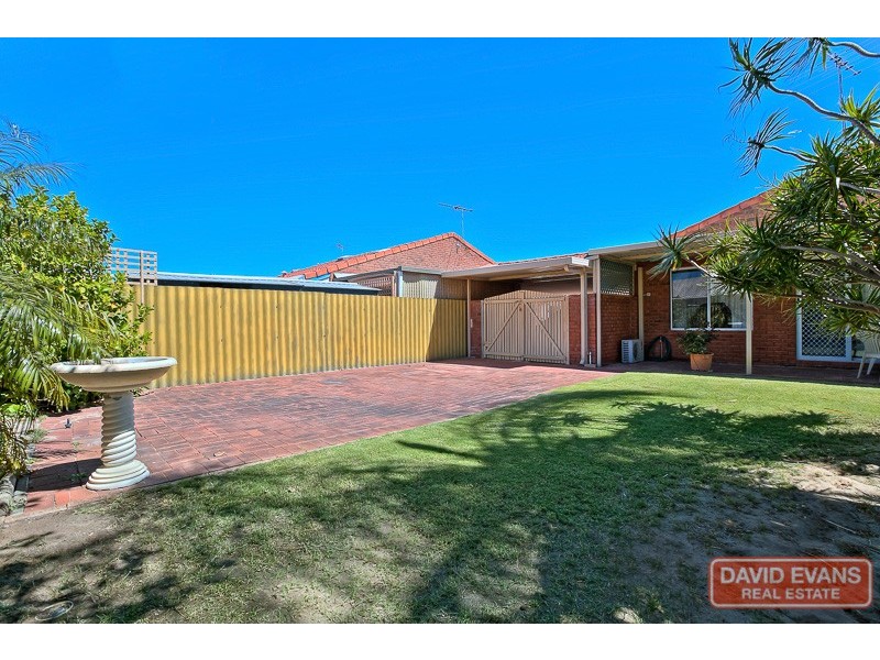 13/5 Louise Street, Rockingham WA 6168