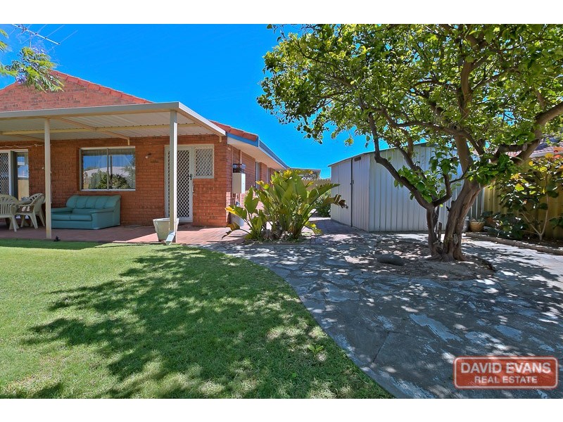 13/5 Louise Street, Rockingham WA 6168