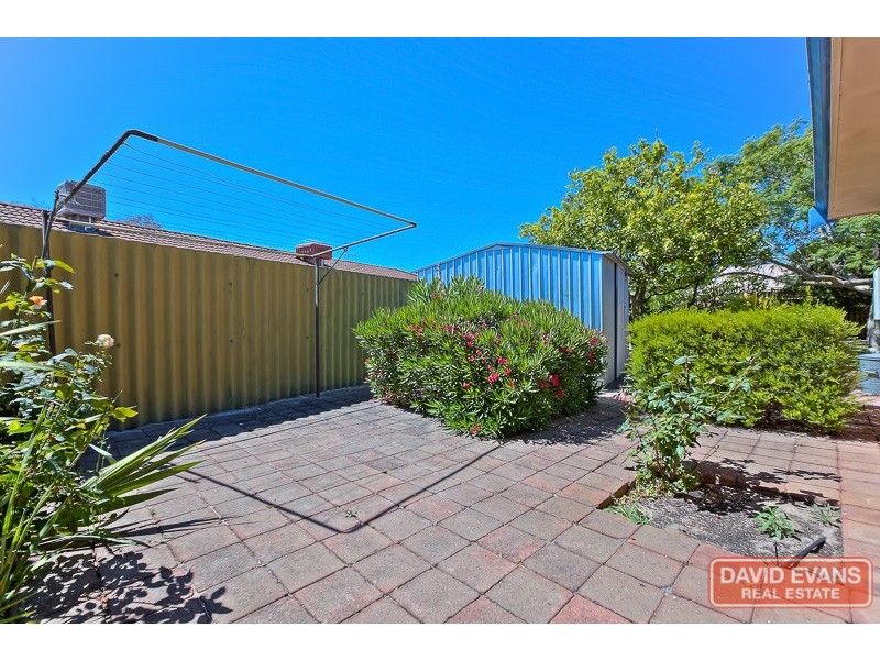 13/5 Louise Street, Rockingham WA 6168