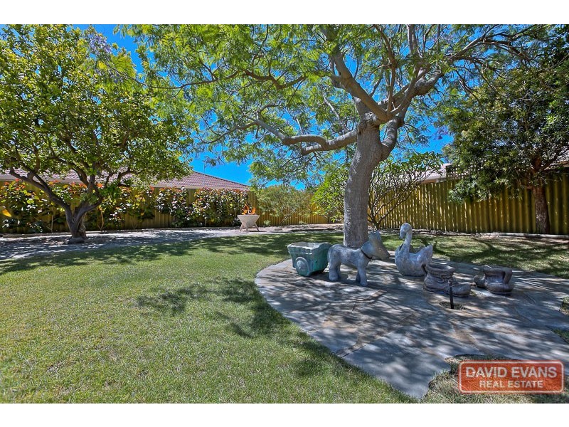 13/5 Louise Street, Rockingham WA 6168