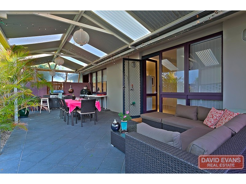 21 Gloucester Avenue, Shoalwater WA 6169