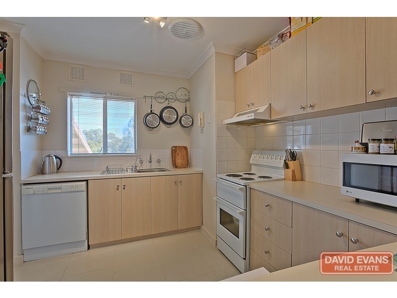 16/27 Partridge Street, Orelia WA 6167
