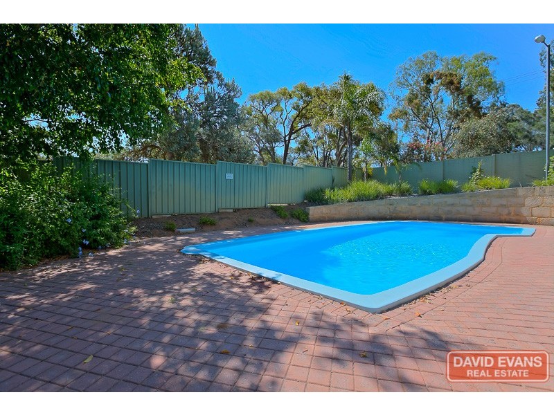 16/27 Partridge Street, Orelia WA 6167