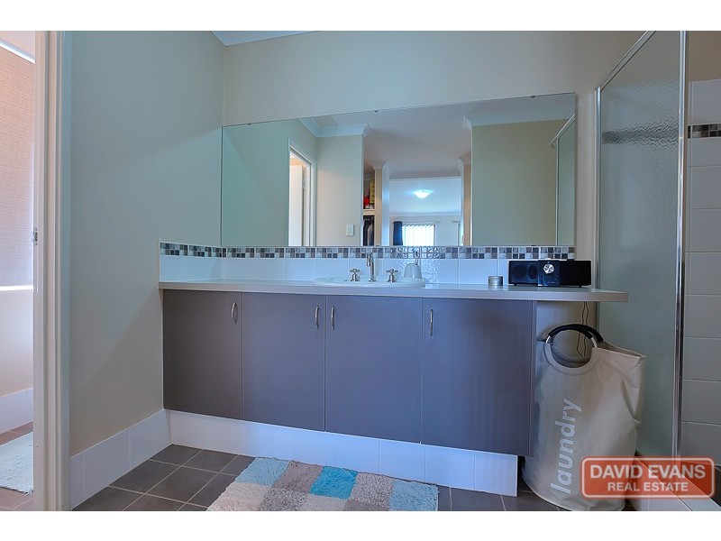 4 Mallard Way, Baldivis WA 6171