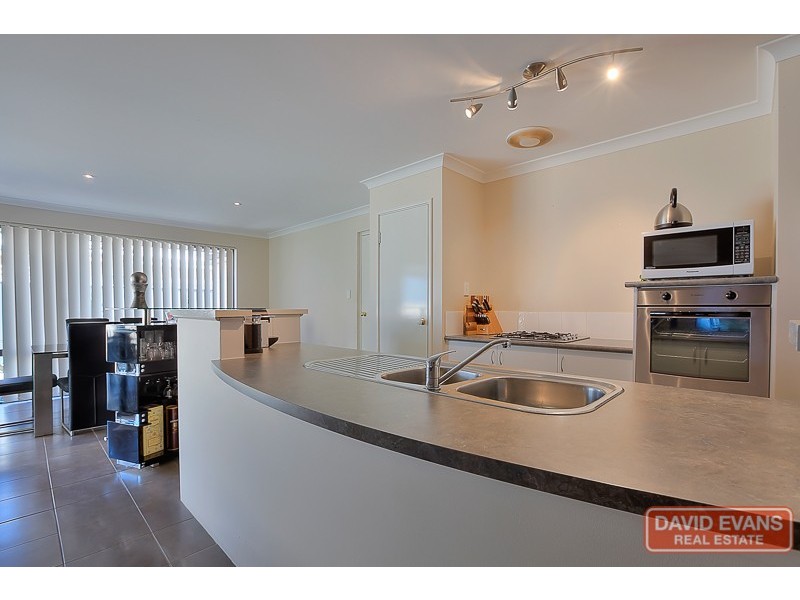 4 Mallard Way, Baldivis WA 6171