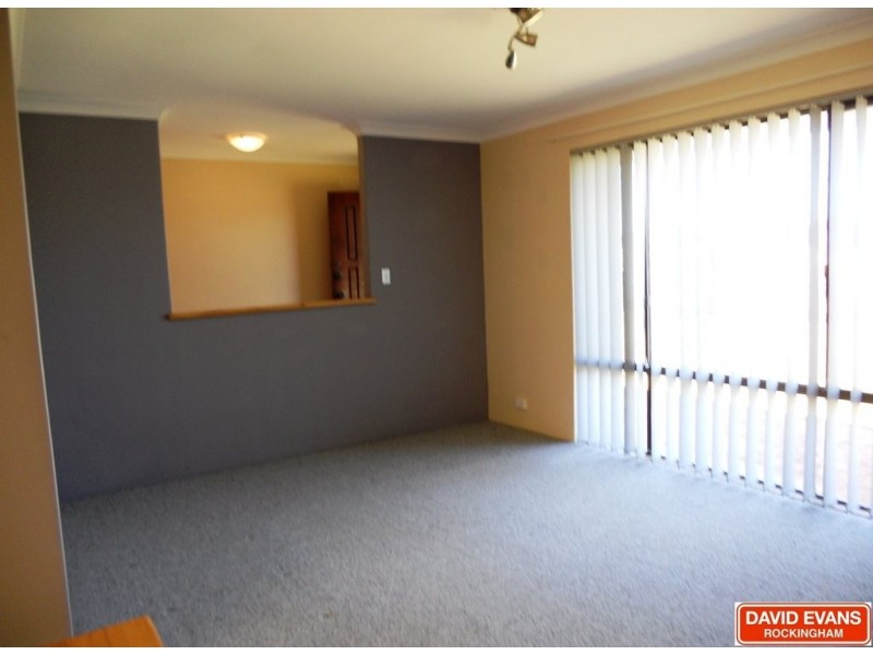 4 Jubilee Drive, Waikiki WA 6169