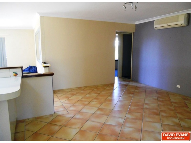 4 Jubilee Drive, Waikiki WA 6169