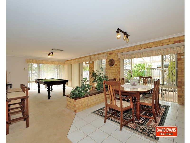 19 Sunningdale Circle, Cooloongup WA 6168