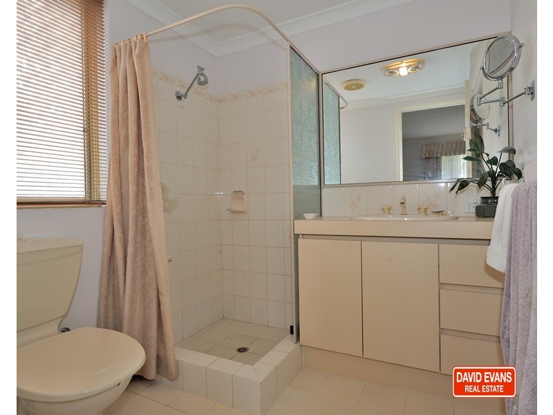 19 Sunningdale Circle, Cooloongup WA 6168