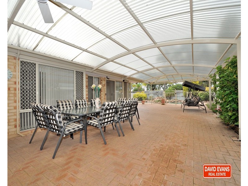 19 Sunningdale Circle, Cooloongup WA 6168