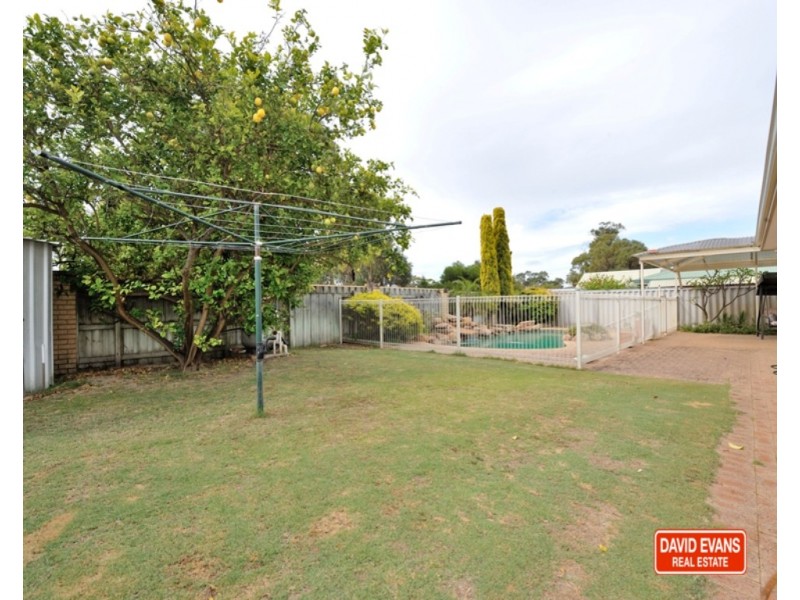 19 Sunningdale Circle, Cooloongup WA 6168