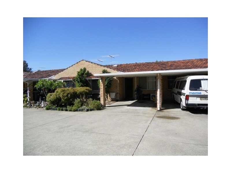 4/105 Simpson Avenue, Rockingham WA 6168