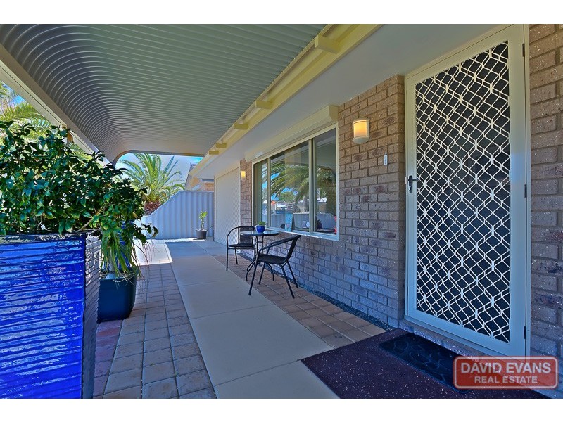 6 Bingarra Close, Port Kennedy WA 6172