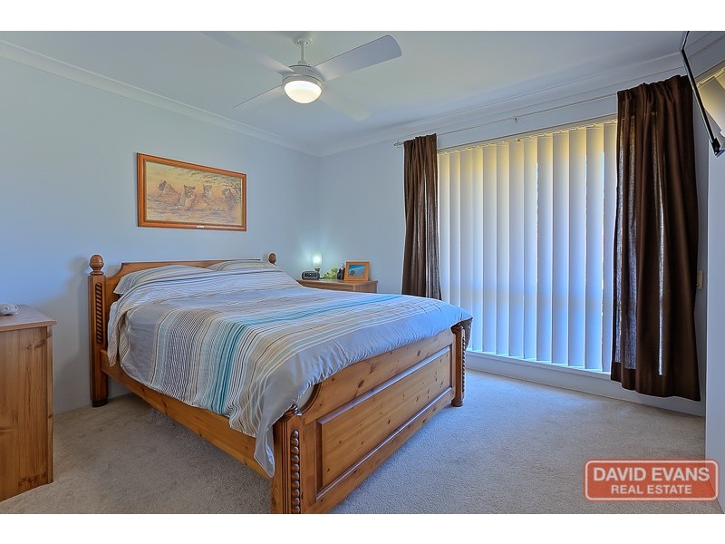 6 Bingarra Close, Port Kennedy WA 6172