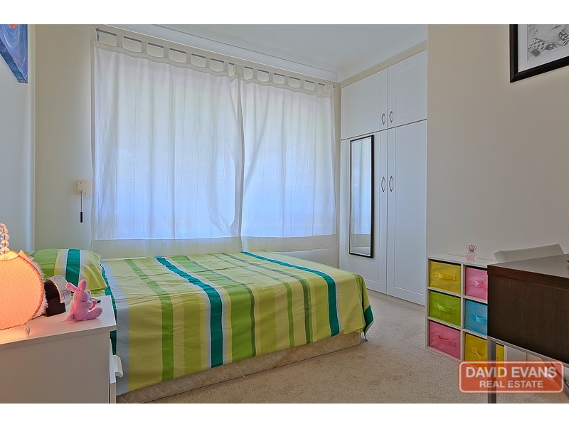 6 Bingarra Close, Port Kennedy WA 6172