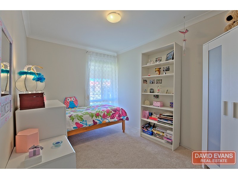 6 Bingarra Close, Port Kennedy WA 6172