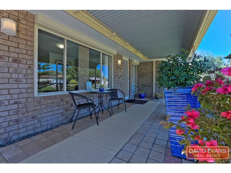 6 Bingarra Close, Port Kennedy WA 6172