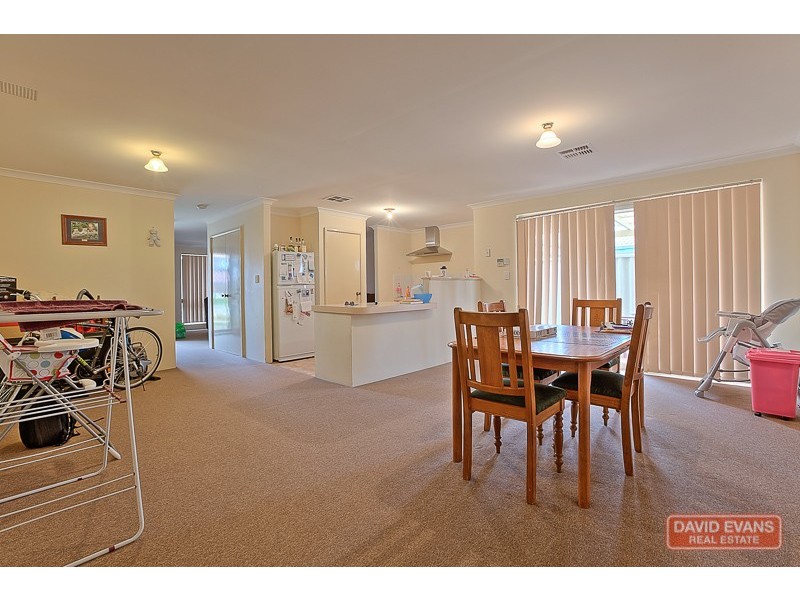 43 Nabberu Loop, Cooloongup WA 6168