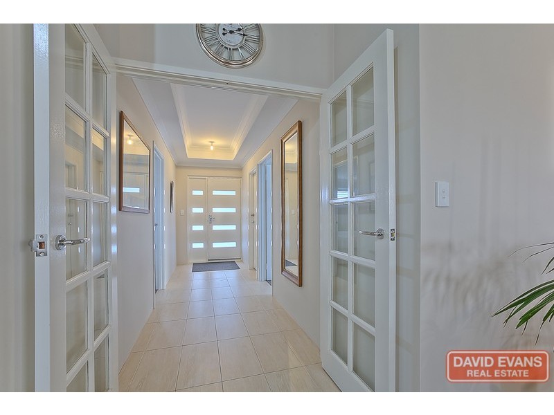 18 Remembrance Drive, Baldivis WA 6171