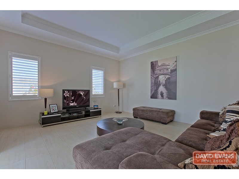 18 Remembrance Drive, Baldivis WA 6171