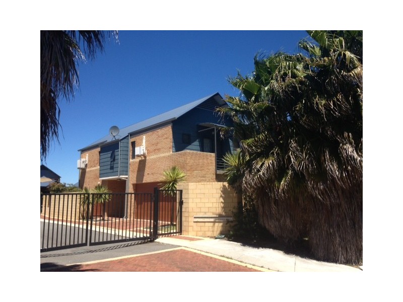 5/3 Sloan Street, Rockingham WA 6168