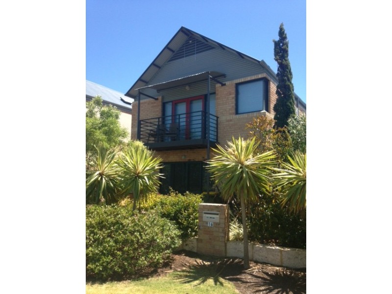 16/20 Lake Street, Rockingham WA 6168