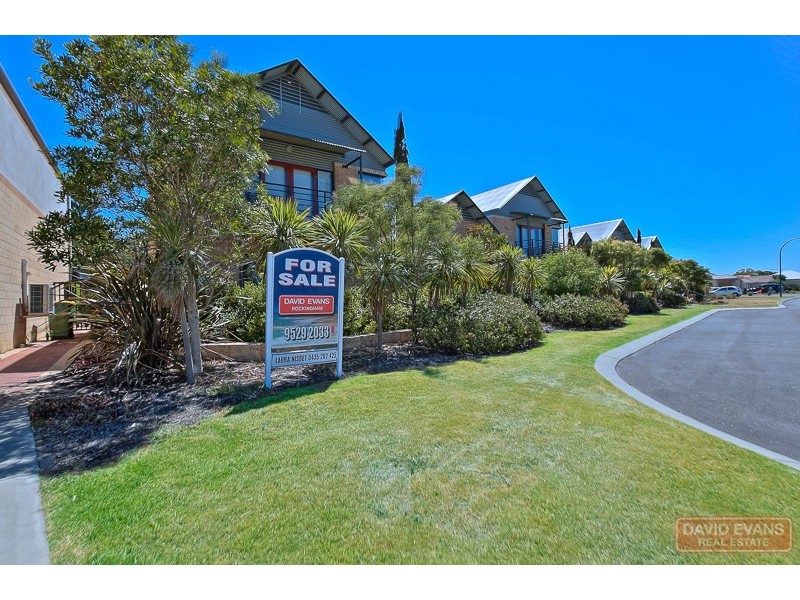 16/20 Lake Street, Rockingham WA 6168