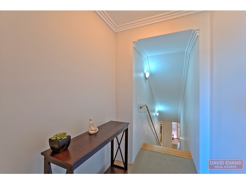 16/20 Lake Street, Rockingham WA 6168