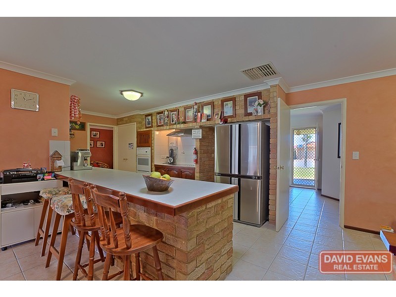 71 Triton Avenue, Waikiki WA 6169