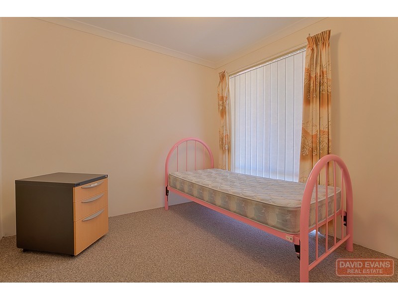 10/10 Hawkins Street, Rockingham WA 6168