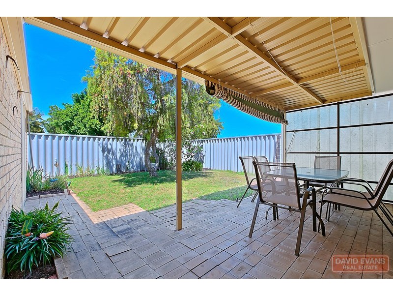 10/10 Hawkins Street, Rockingham WA 6168