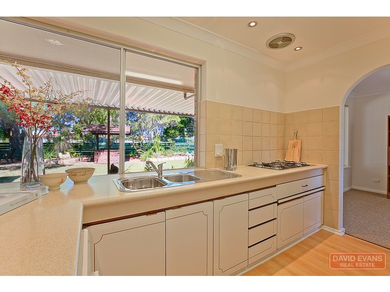 15 Kingallon Court, Rockingham WA 6168