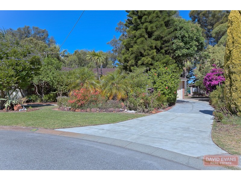 15 Kingallon Court, Rockingham WA 6168