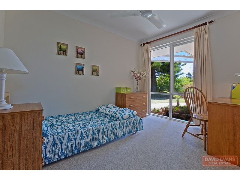 15 Kingallon Court, Rockingham WA 6168