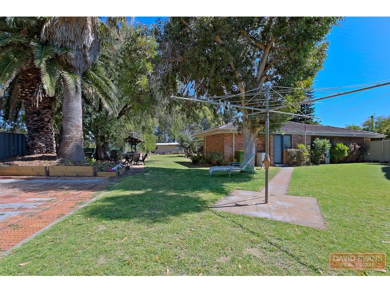 15 Kingallon Court, Rockingham WA 6168