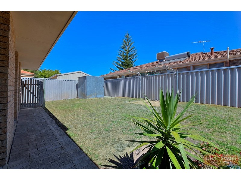 2/17B Trinity Court, Safety Bay WA 6169