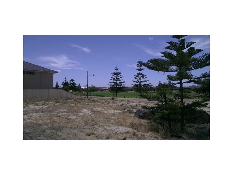 26 Kingscliff Drive, Secret Harbour WA 6173