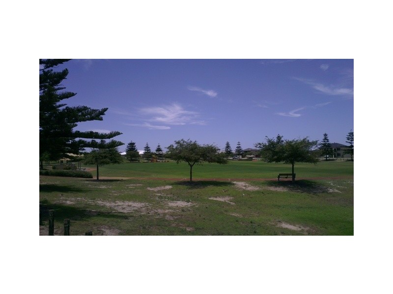 26 Kingscliff Drive, Secret Harbour WA 6173