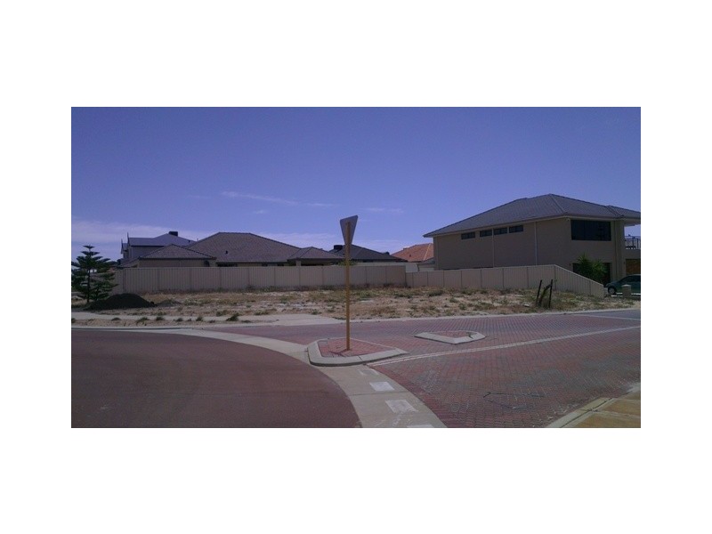 26 Kingscliff Drive, Secret Harbour WA 6173