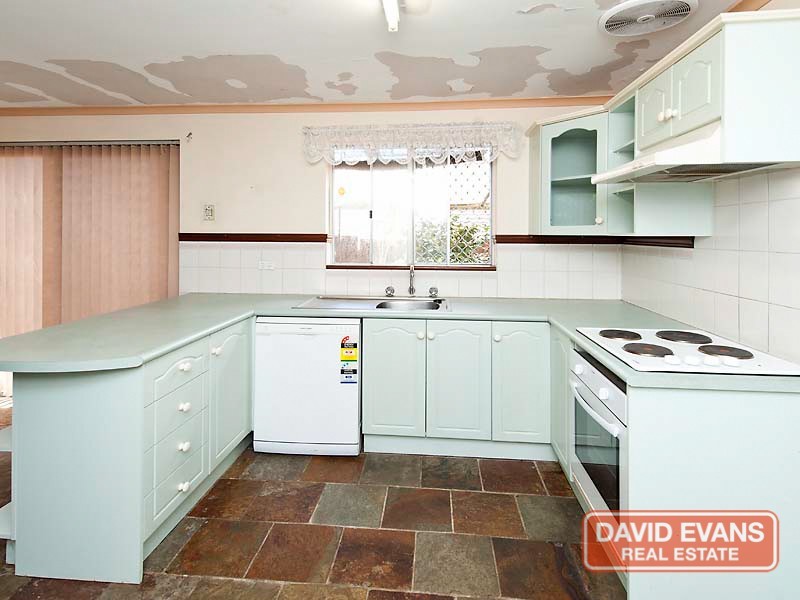 31 Chisham Avenue, Parmelia WA 6167