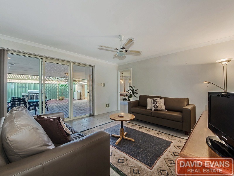 4 Warne Road, Baldivis WA 6171