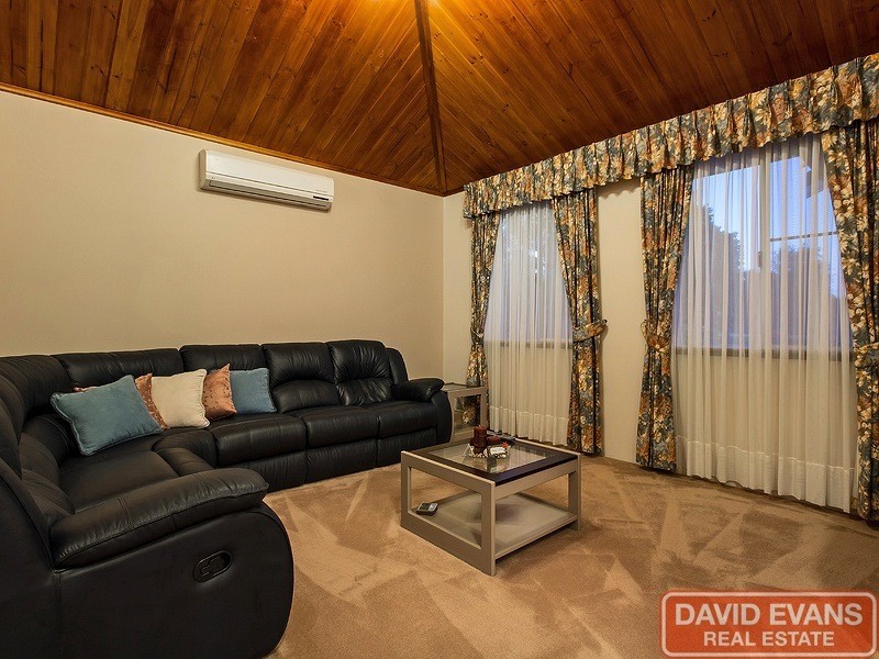 4 Warne Road, Baldivis WA 6171