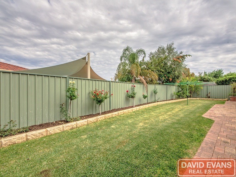4 Warne Road, Baldivis WA 6171