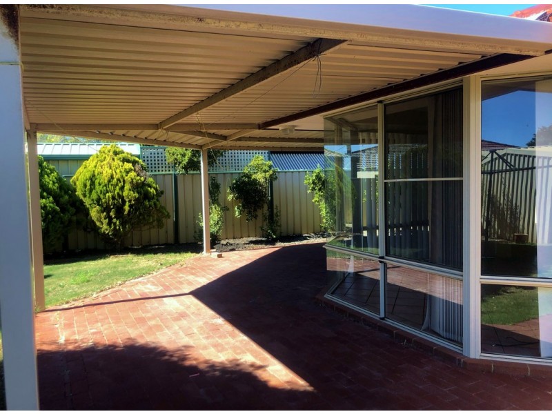 23 Canouan Loop, Secret Harbour WA 6173